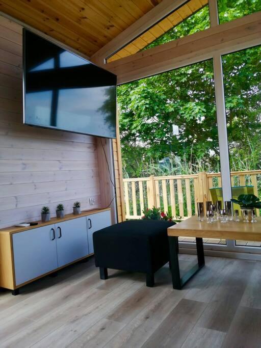 Tiny Beach House Heated And Airconditioned Wapnica  Екстер'єр фото